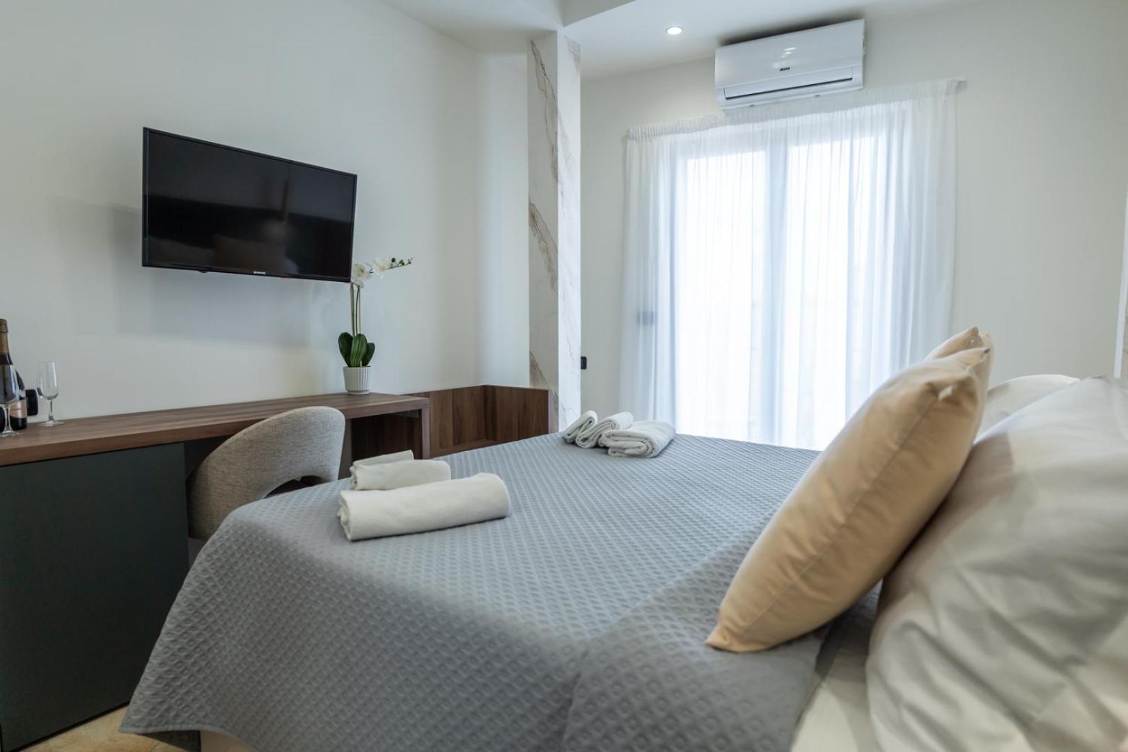 San Giusto Rooms Giardini Naxos Kültér fotó